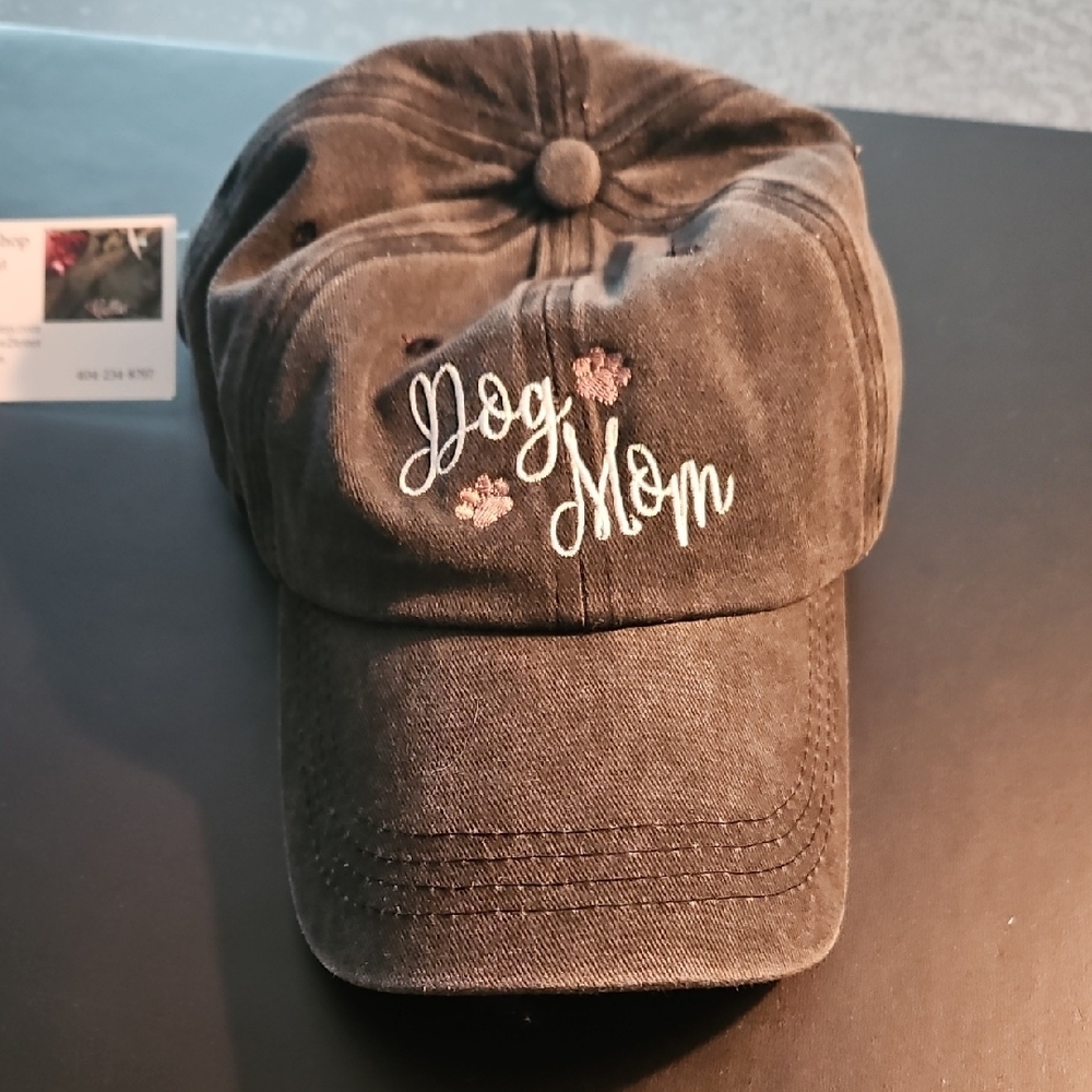 Dog Mom Embroidered Cap